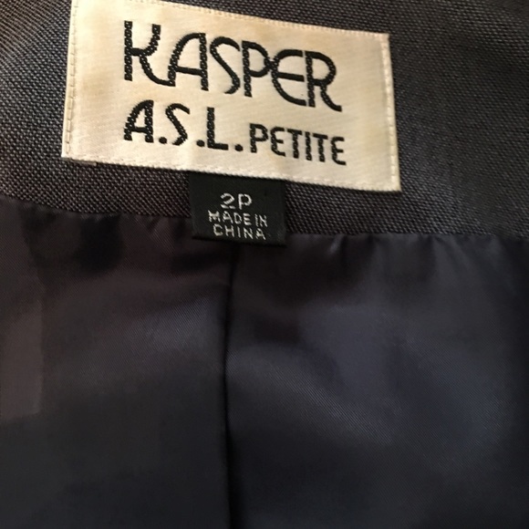 Kasper ASL Petite Vintage Double Breasted Suit in Size 2P - Picture 11 of 13